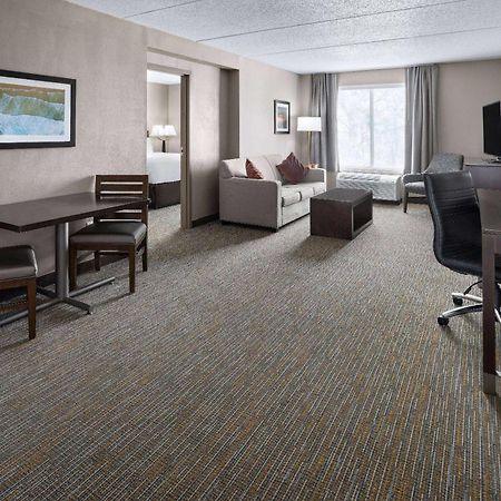 La Quinta Inn & Suites By Wyndham Mooresville Luaran gambar