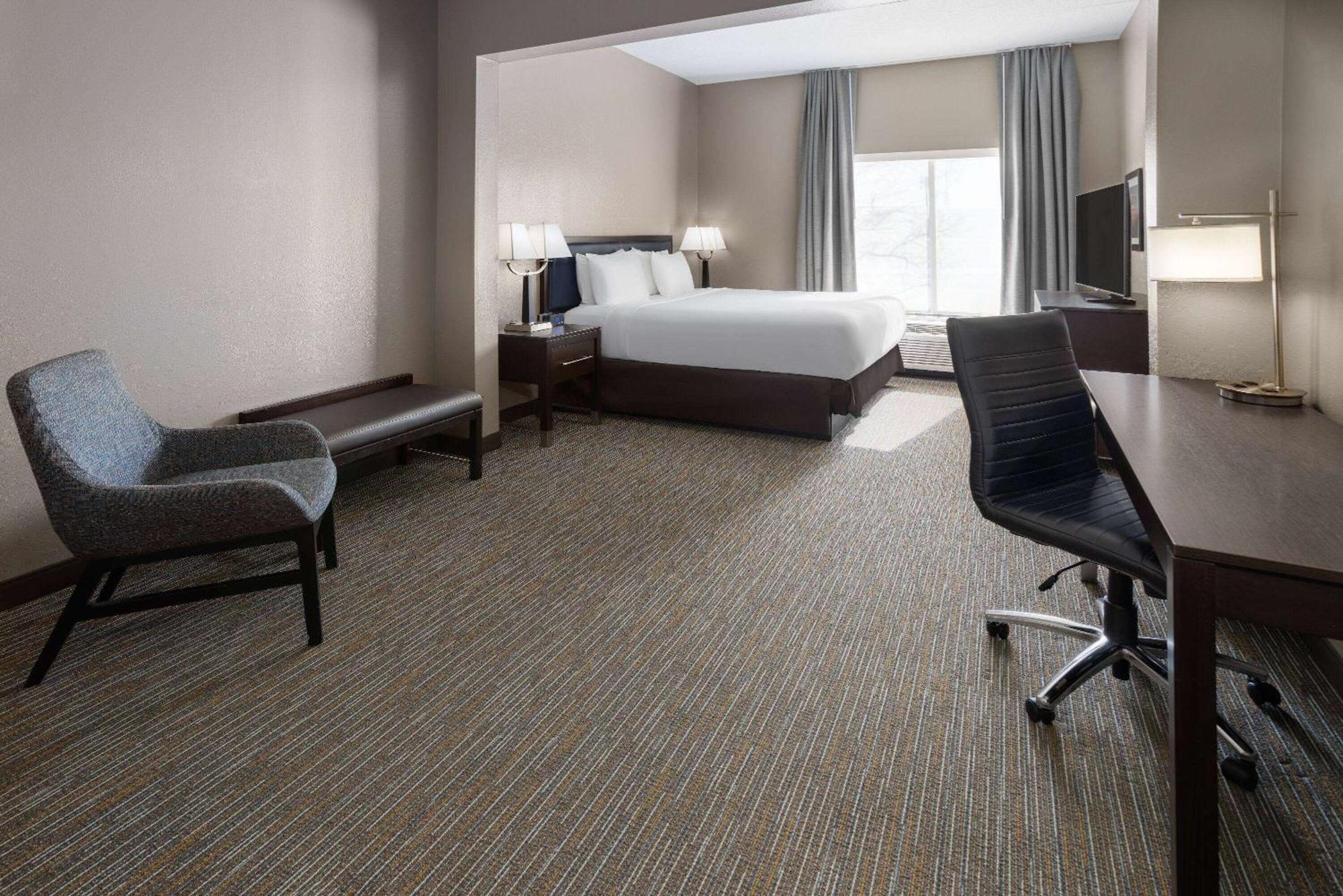 La Quinta Inn & Suites By Wyndham Mooresville Luaran gambar