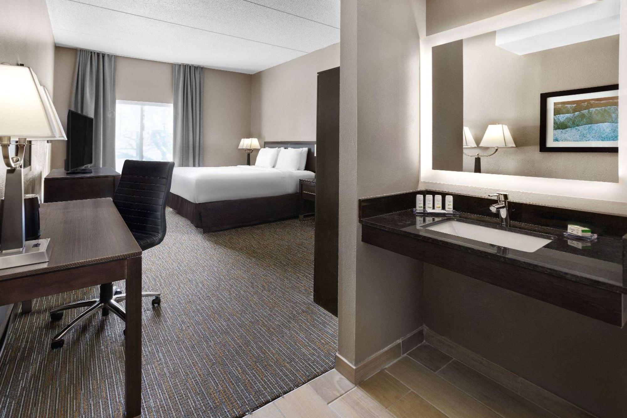 La Quinta Inn & Suites By Wyndham Mooresville Luaran gambar